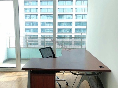 板式办公家具与实木办公家具的区别  -广州智兴家具